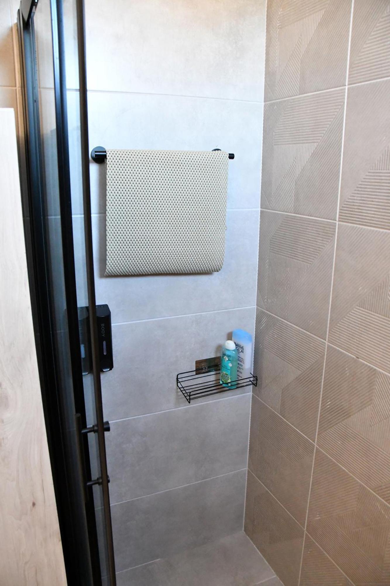 Polles Εlies Cozy Αpartment Apartment Aegina Exterior foto